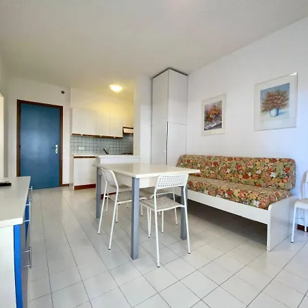Marco Polo Apartment *